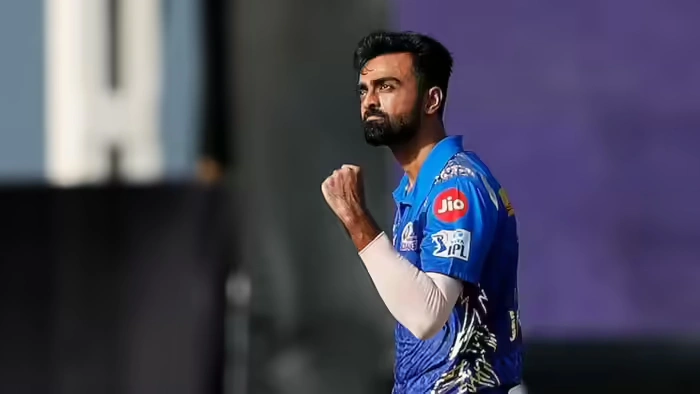 जयदेव उनादकट 8 टीमें